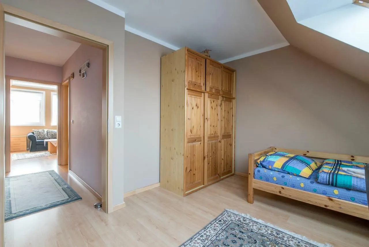 Private Rooms Hannover - Room Agency Homestay