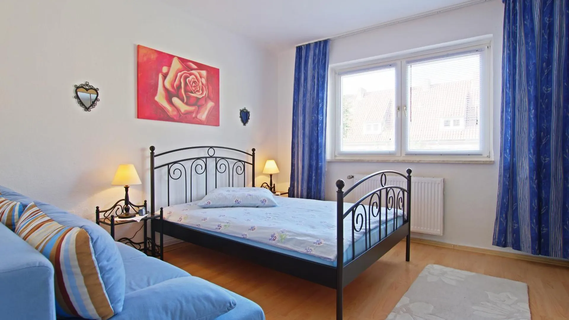 Private Rooms Hannover - Room Agency 0*,  Almanya