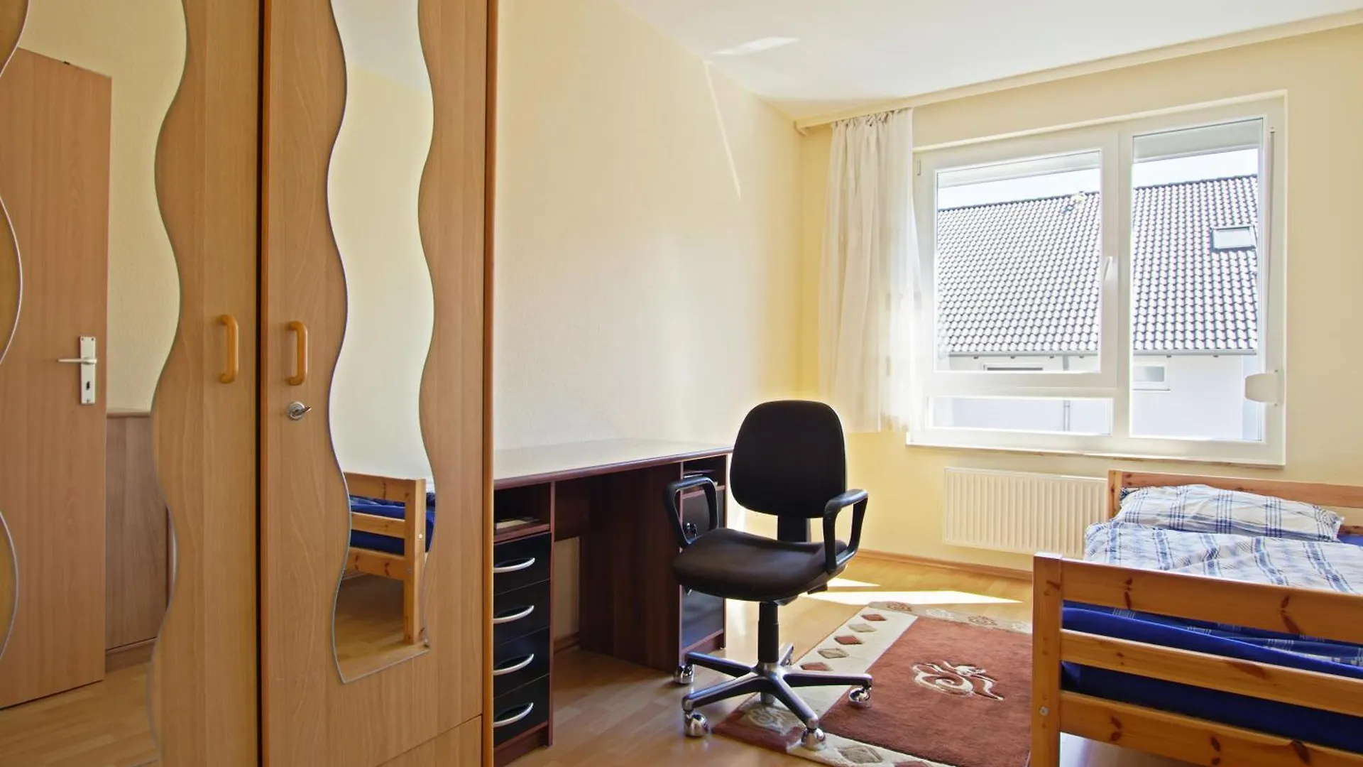 Private Rooms Hannover - Room Agency Pansiyon